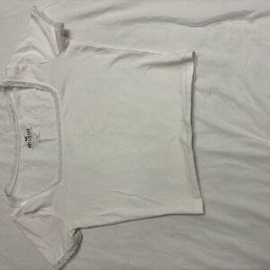 white hollister baby tee size xxs barely worn